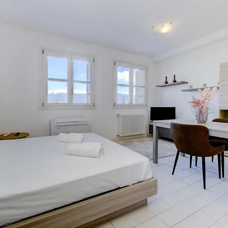 Madeleine トスコラーノ・マデルノ