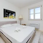 Madeleine Apartment